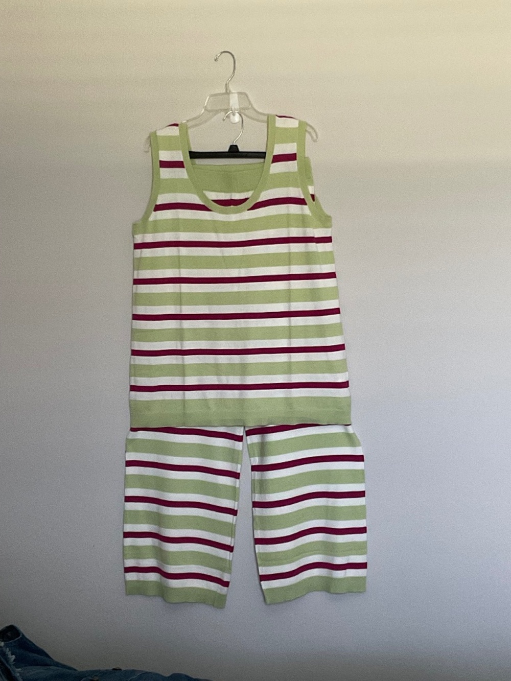 LIGHTWEIGHT KNIT LOUNGE SET SIZE MEDIUM NWOT